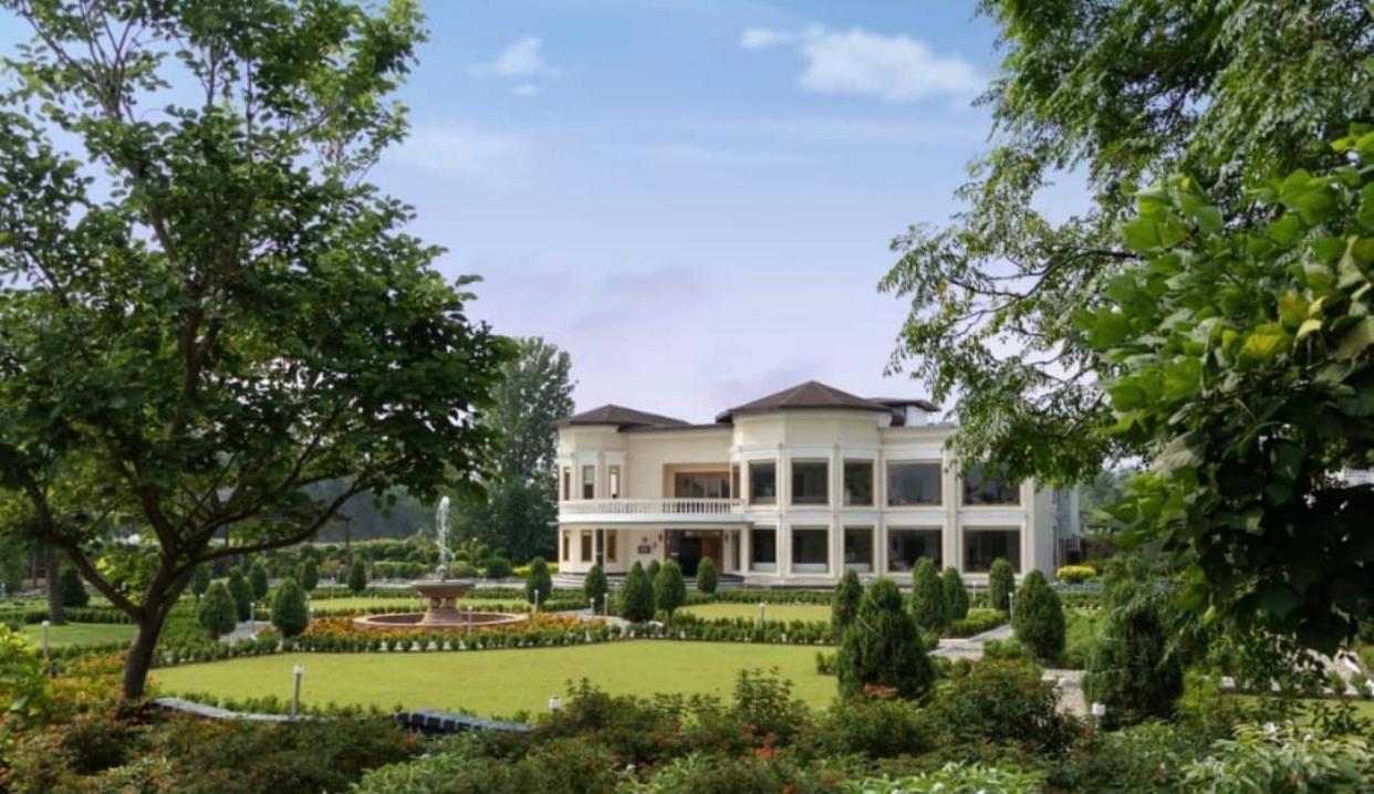 Glenville Forest & 4* Dehradun